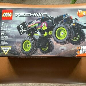 LEGO TECHNIC Monster Jam Grave Digger
